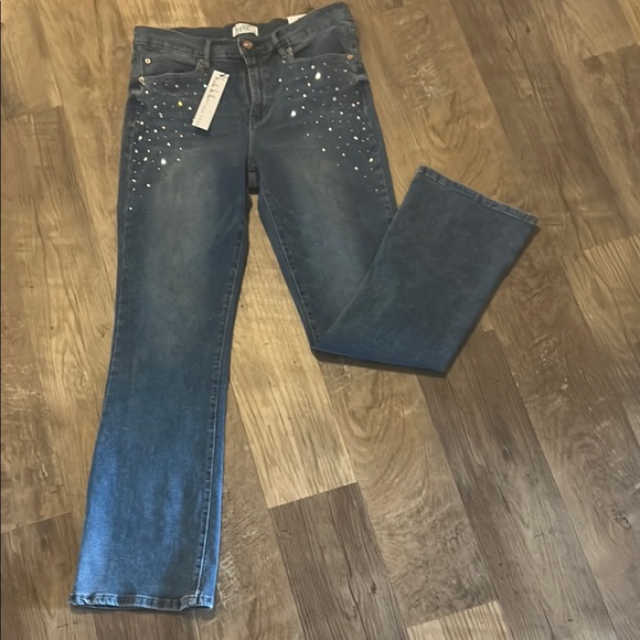 Stylish Blue Boot Cut Jeans with Sparkling Details - Picture 1 of 6